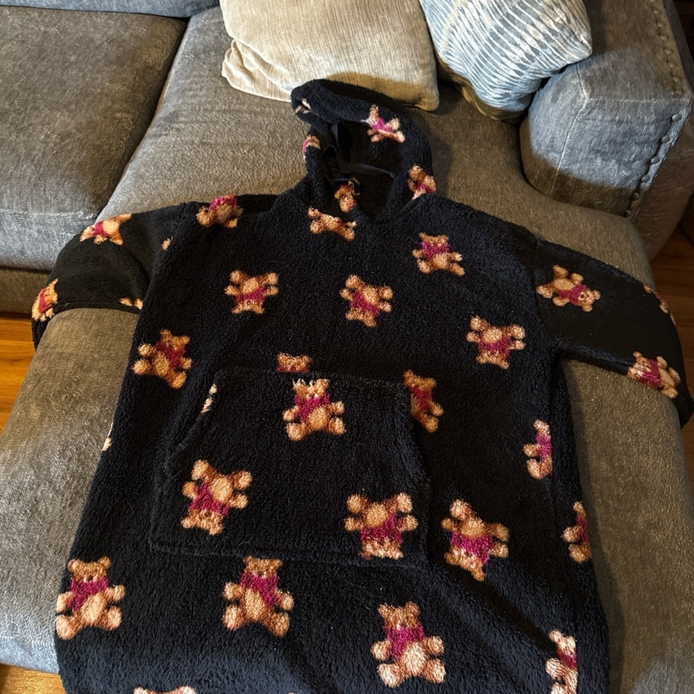 Jones New York Black Teddy Bear Women's Cowl Sweater